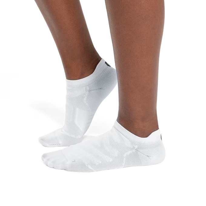 On Running Performance Low Sock White/Ivory - 2023/24