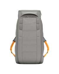 Trinkrucksack DB Hugger Backpack 30L Sand Grey
