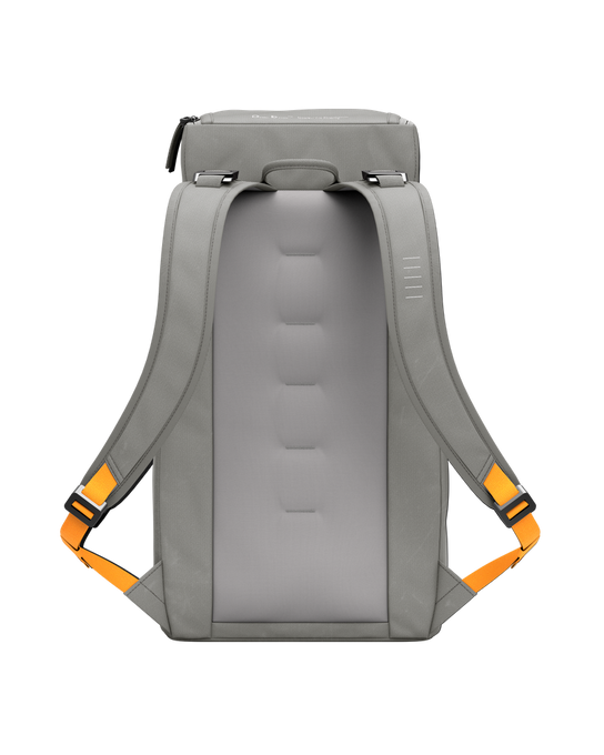 Trinkrucksack DB Hugger Backpack 25L Sand Grey - 2024/25