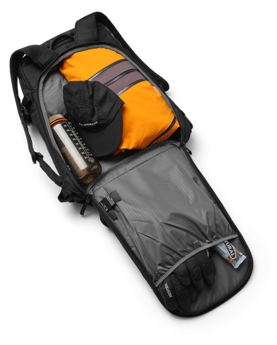 DB Backcountry Backpack 25L Black Out - 2025/26