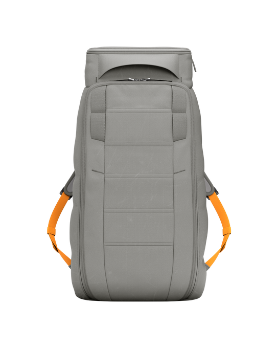 Trinkrucksack DB Hugger Backpack 30L Sand Grey