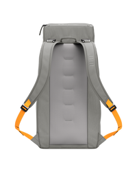 Trinkrucksack DB Hugger Backpack 30L Sand Grey