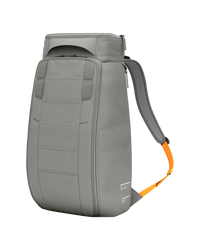 Trinkrucksack DB Hugger Backpack 30L Sand Grey