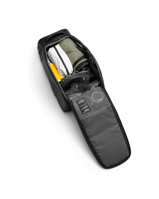 Trinkrucksack DB Hugger Backpack 25L Black Out - 2025/26