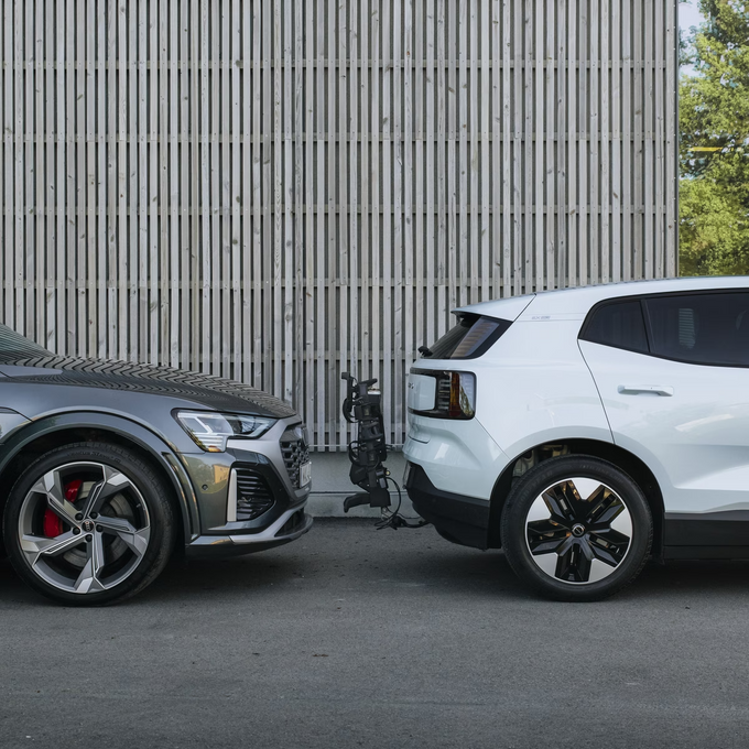 Thule OutPace 3-bike Platform Bike Rack