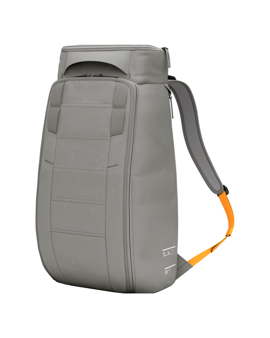 Trinkrucksack DB Hugger Backpack 30L Sand Grey