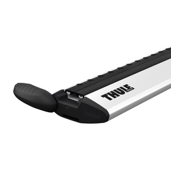 Thule WingBar Evo Roof Bars + Thule Evo Raised Rail Roof Rack Foot Pads 4-pack