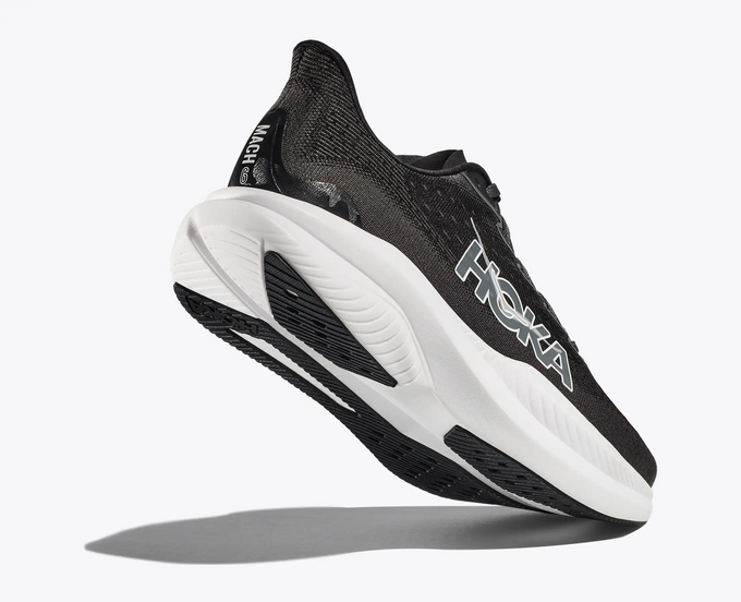 Man Schuhe Hoka Mach 6 Black/White